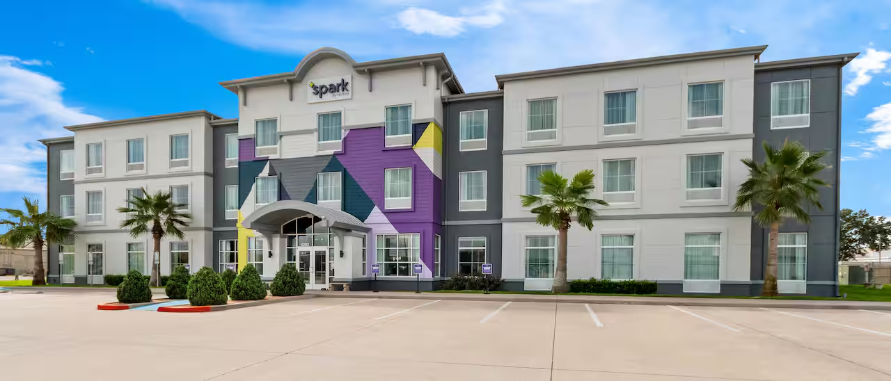 Spark by Hilton Orangeburg exterior